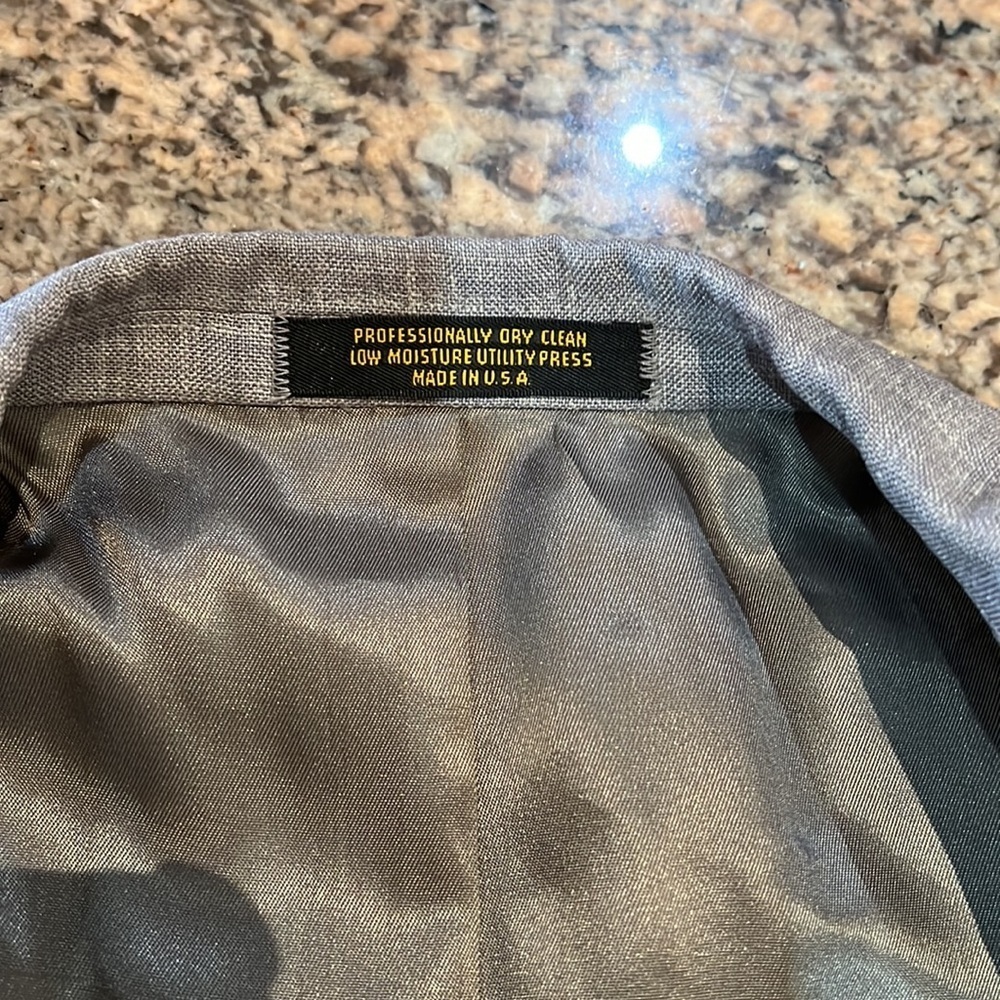EVAN-PICONE Jacket - Picture 6 of 6